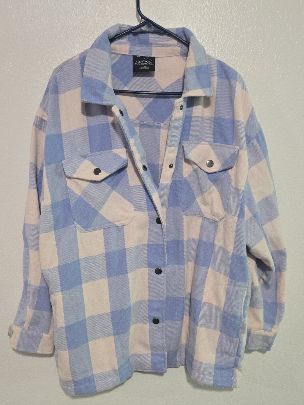 Plaid Button-Front Shacket in Light Blue & Cream